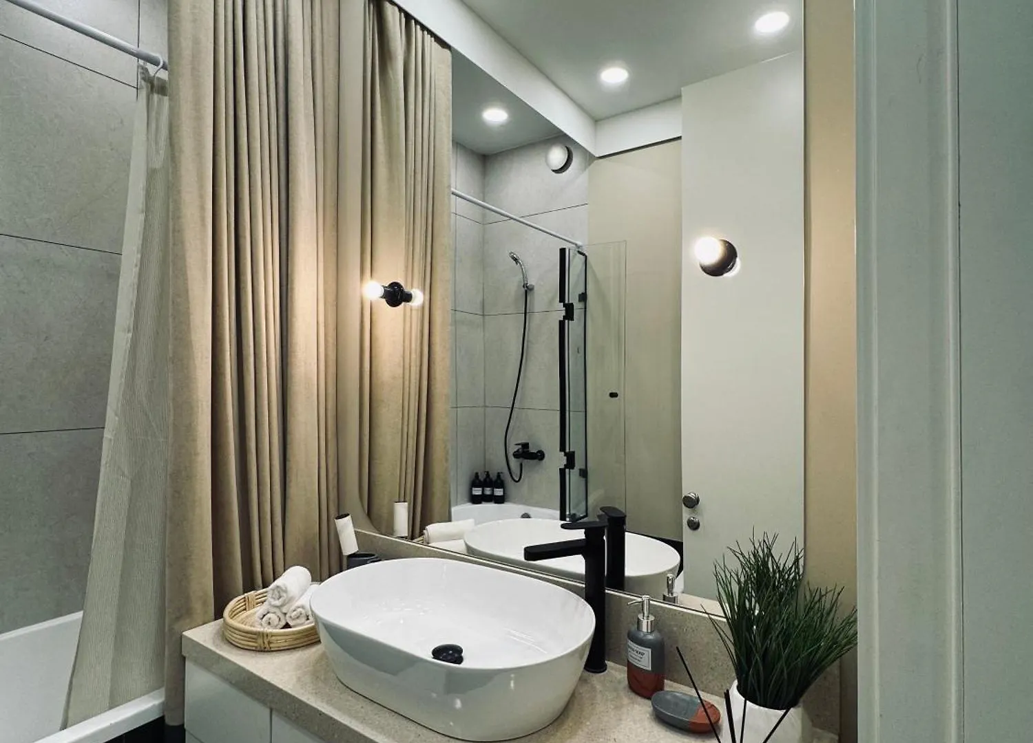 2-Х Комнатные Апартаменты В Жк Bi Tokyo Nur-Sultan  Apartment